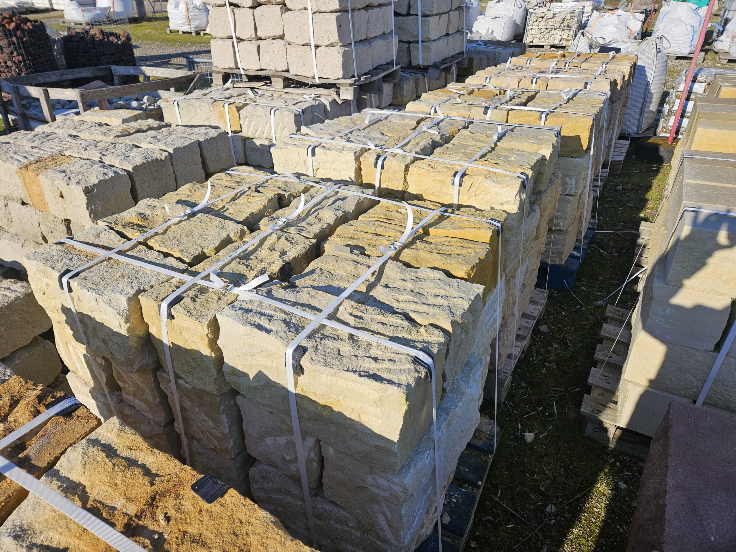 sandsteine-mauersteine-naturstein Sandstein Mauerstein 20 20 40cm