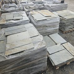 Wilder Verband Terrassenplatten rustikal