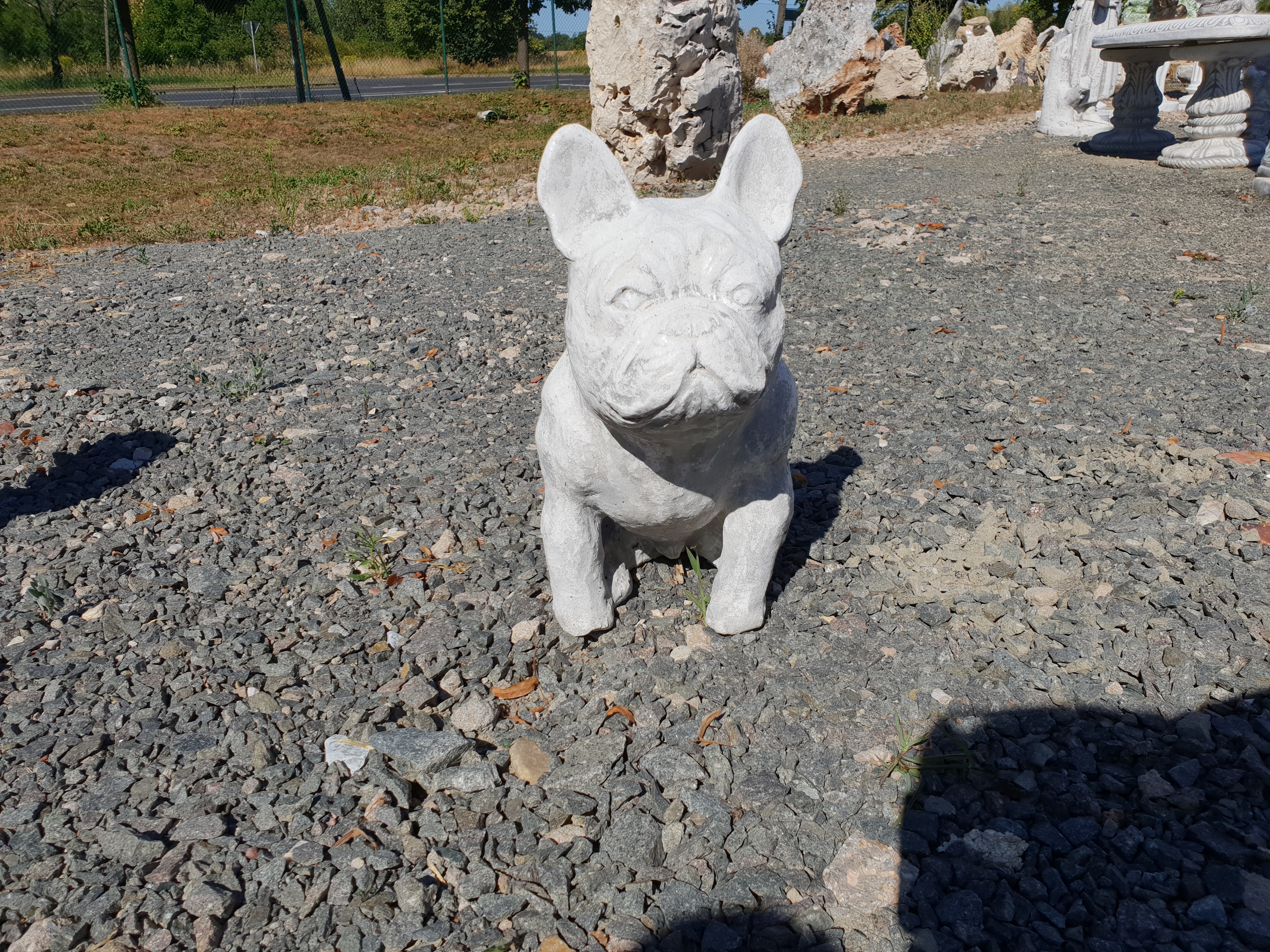 Französische Bulldogge Statue Garten Dekoration Willkommensschild Harz  Handwerk Ornament drinnen im Freien Skulptur