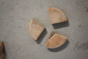 Dreieck Fuss Kreta Keramik
