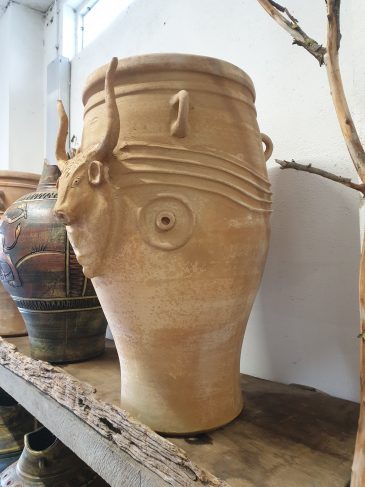Minotaurus - Topf - Kreta - Keramik - Naturstein - Centrum - LPM - Krostitz - bei - Leipzig