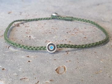 verstellbares grünes Armband aus geflochtener Kordel mit silbernem Bösen Auge