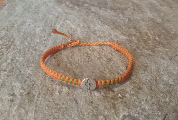Kaktus Armband mit oranger geflochtener Kordel