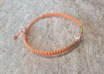 Kaktus Armband mit oranger geflochtener Kordel