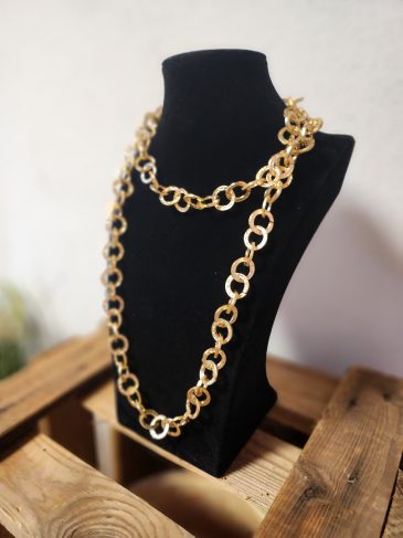 Handgefertigte lange Halskette Modeschmuck Ringe golden