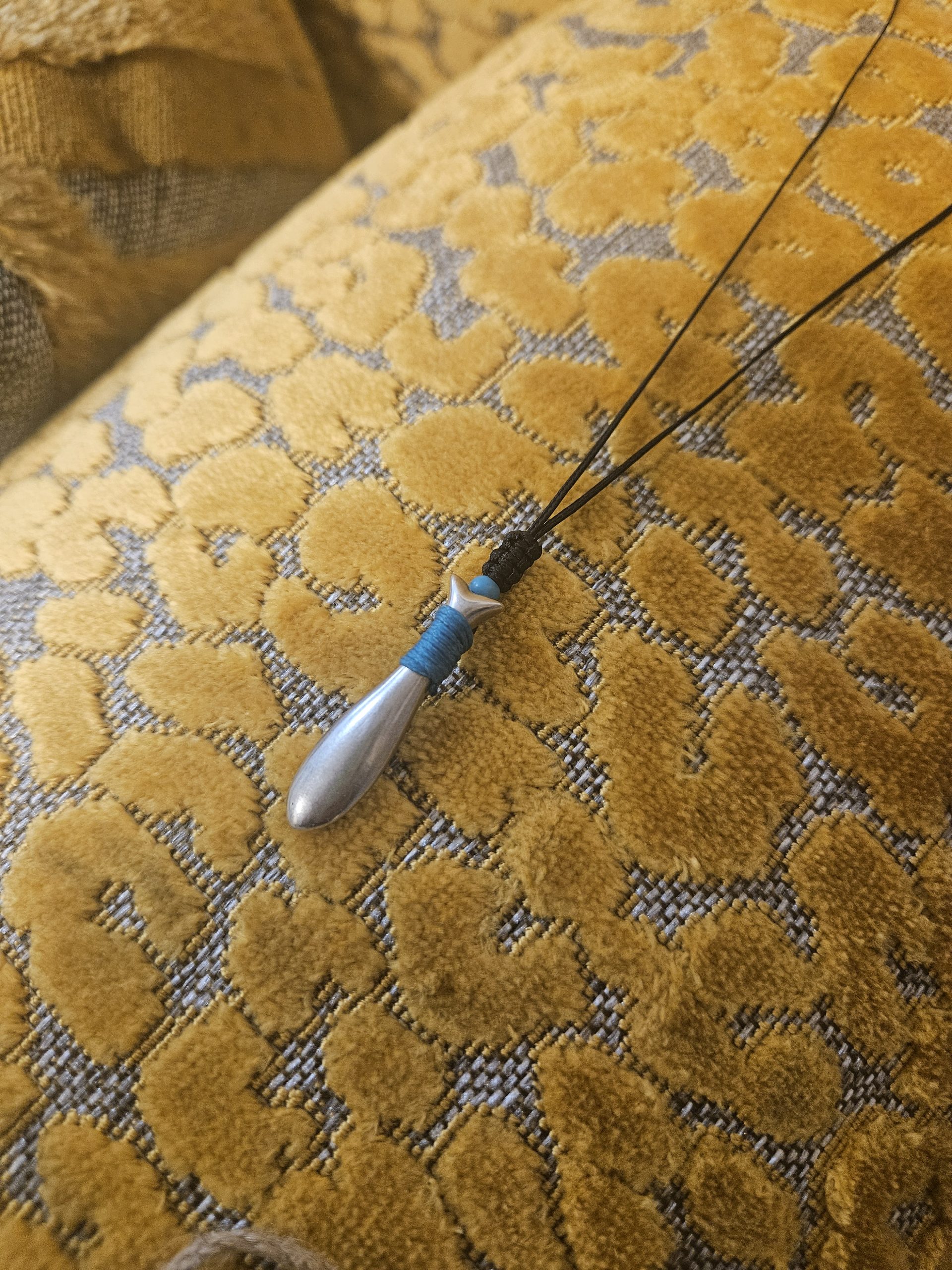 halskette-fisch Halskette mit Fisch Anhänger