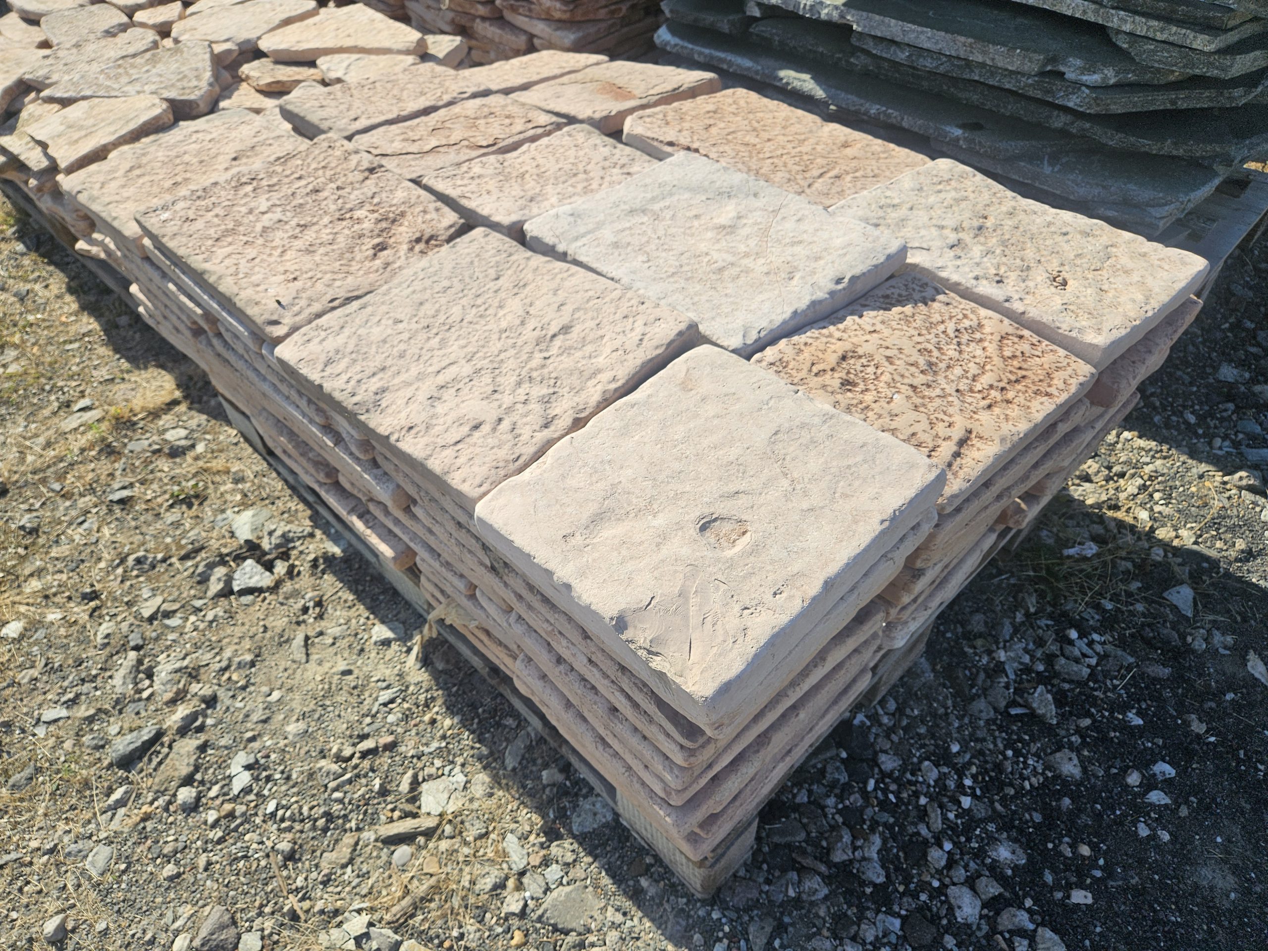 terrassenplatten-rose-rot-getrommelt-30cm Terrassenplatten rot rose getrommelt