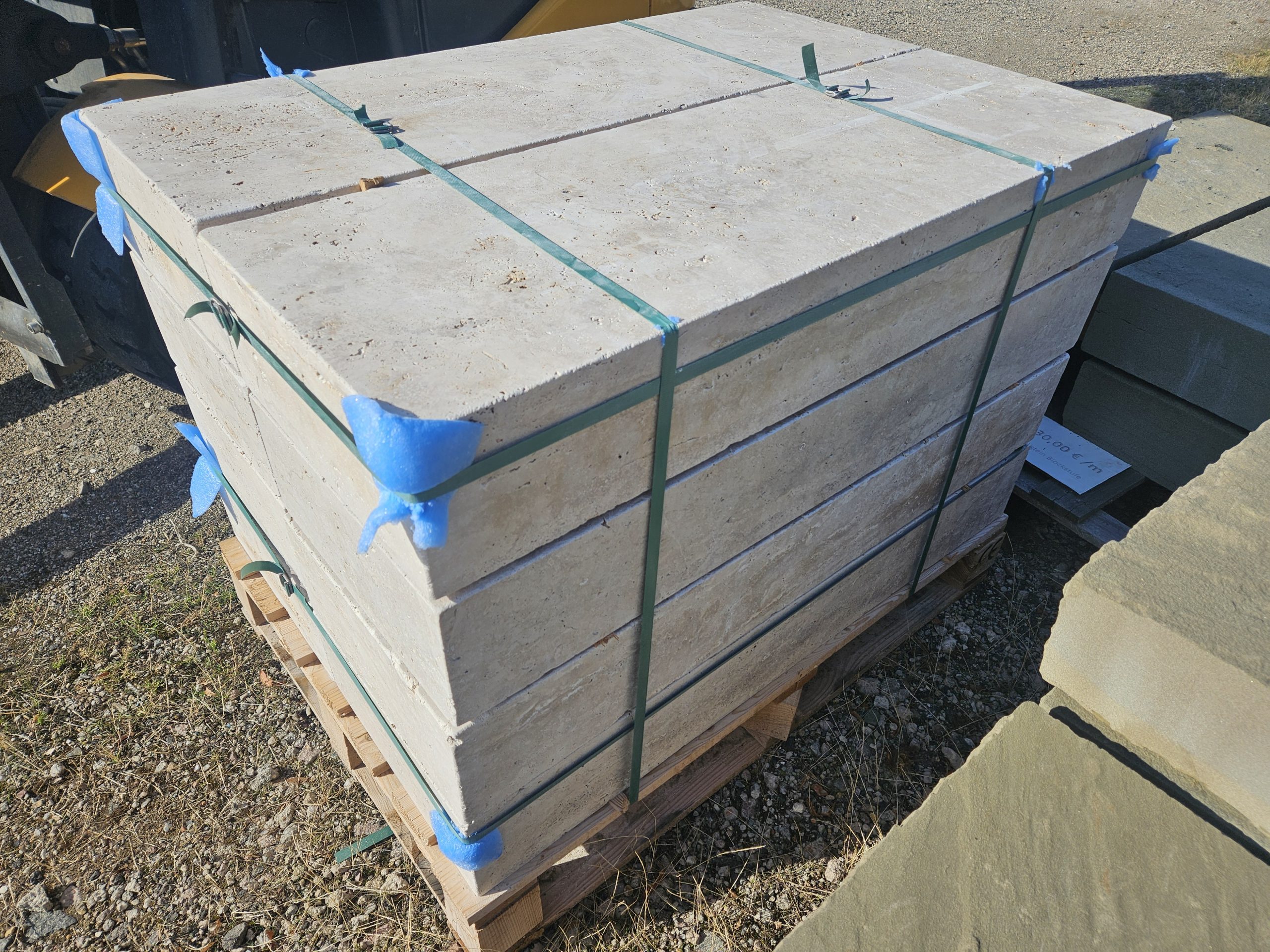 blockstufe-travertin-treppenstufe-100cm Travertin Blockstufe 100 x 35 x 15c